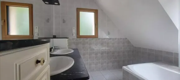 Casa de 5 dormitorios en Gourin, France No. 331687 15