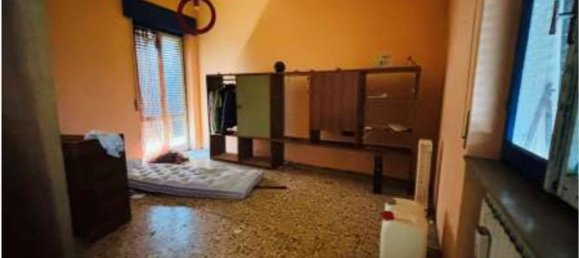 3 rooms House in Besnate, Italy No. 94203 10