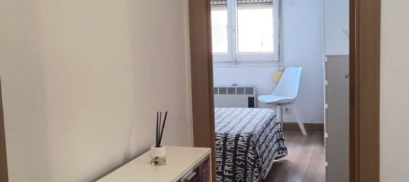 2 bedrooms Apartment in Zaragoza, Spain No. 144575 5