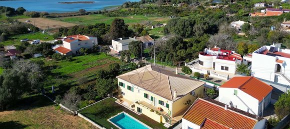 Casa de 4 dormitorios en Alvor, Portugal No. 128049 48