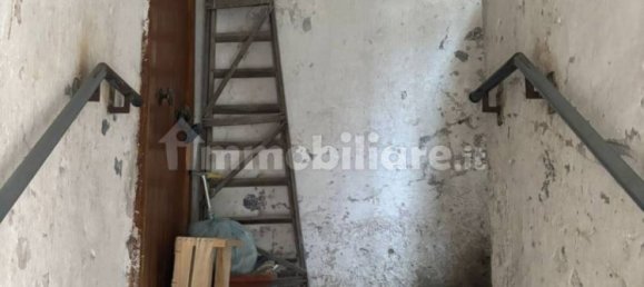 Edifício de 5 divisões em Marano di Napoli, Italy N.º 307783 3