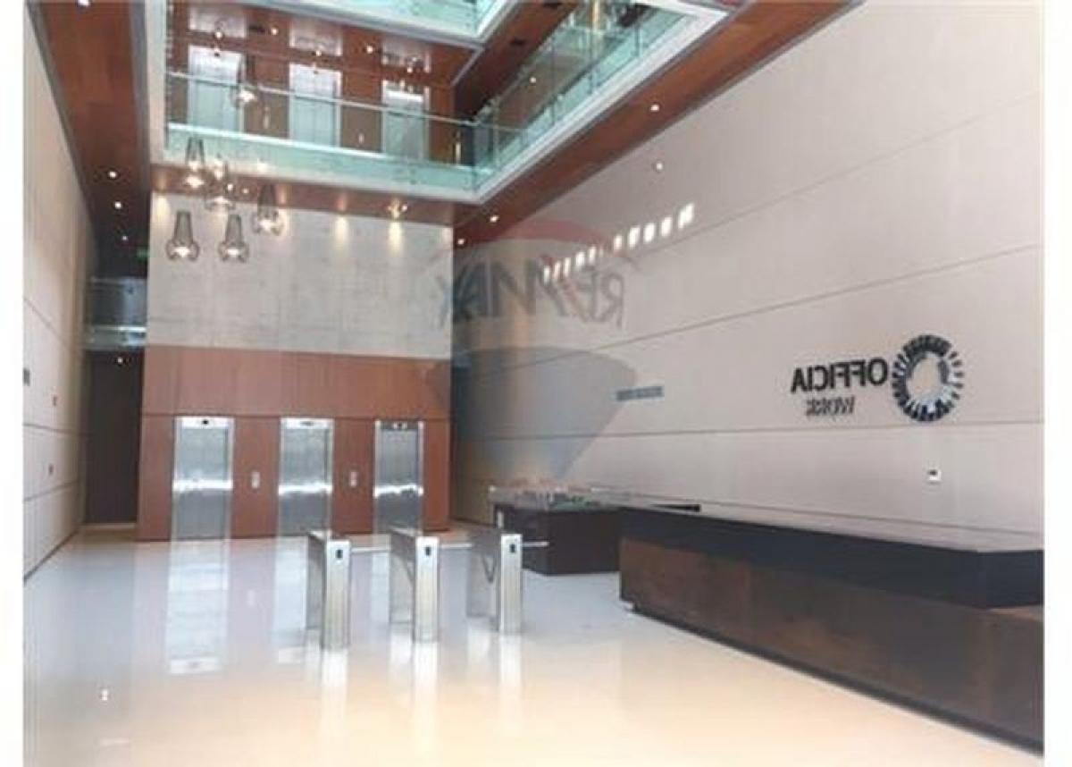 38m² Office in Pilar, Argentina No. 26438