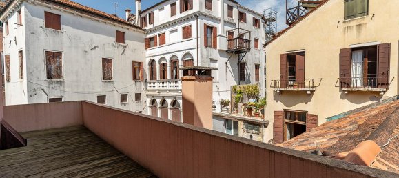 1 bedroom Apartment in Venice, Italy No. 76795 4