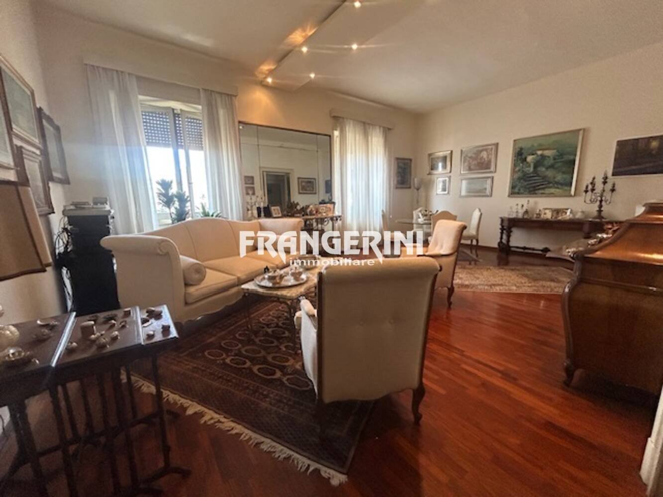 3 bedrooms Apartment in Livorno, Italy No. 348973