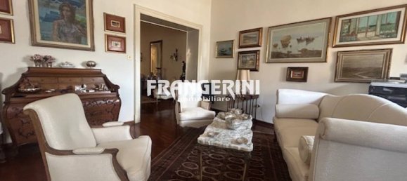 3 bedrooms Apartment in Livorno, Italy No. 348973 9