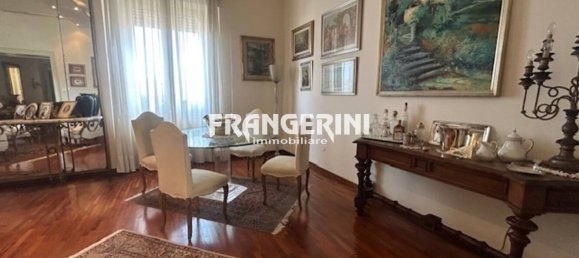 3 bedrooms Apartment in Livorno, Italy No. 348973 4