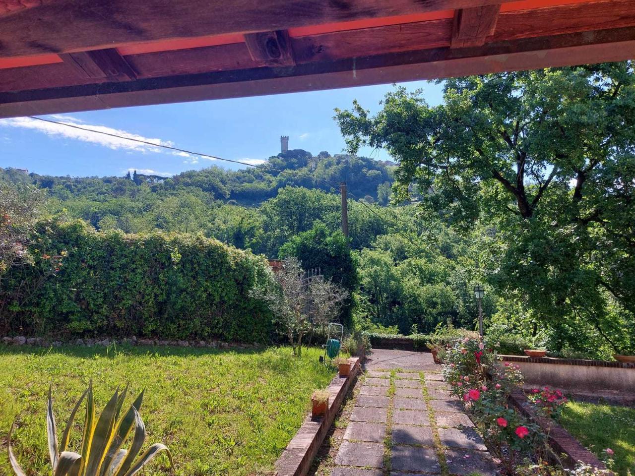 20 rooms Villa in Castelnuovo Magra, Italy No. 128861