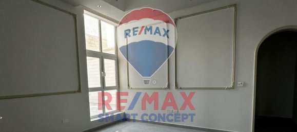 6 bedrooms Villa in Khalifa City, UAE No. 37147 9