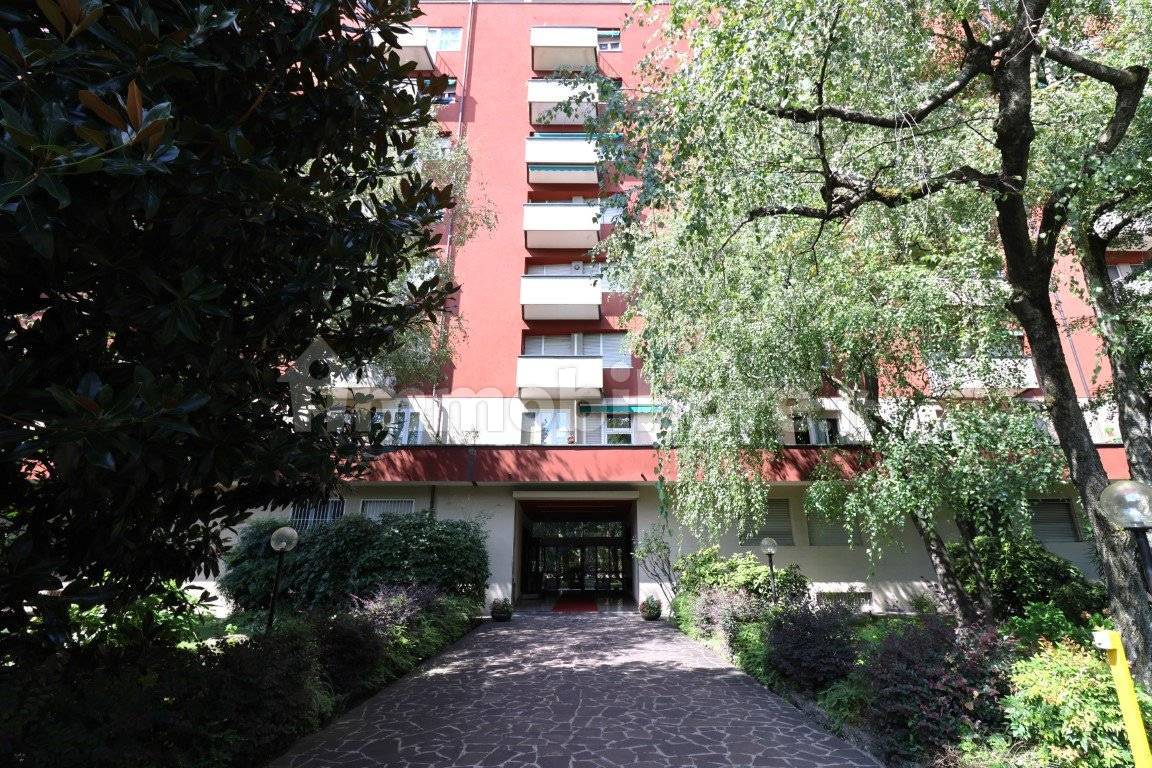 1 bedroom Apartment in Milan, Italy No. 362080