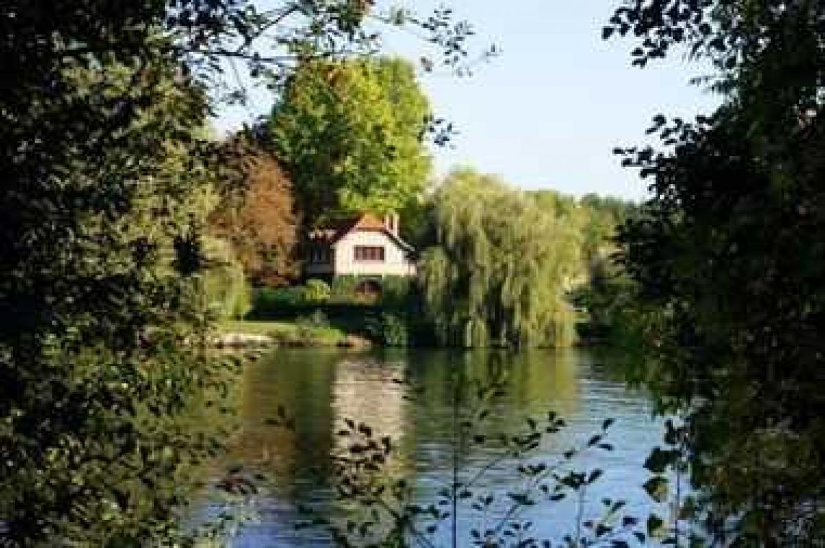 3 غرف نوم منزل في Samoreau, France رقم 25660