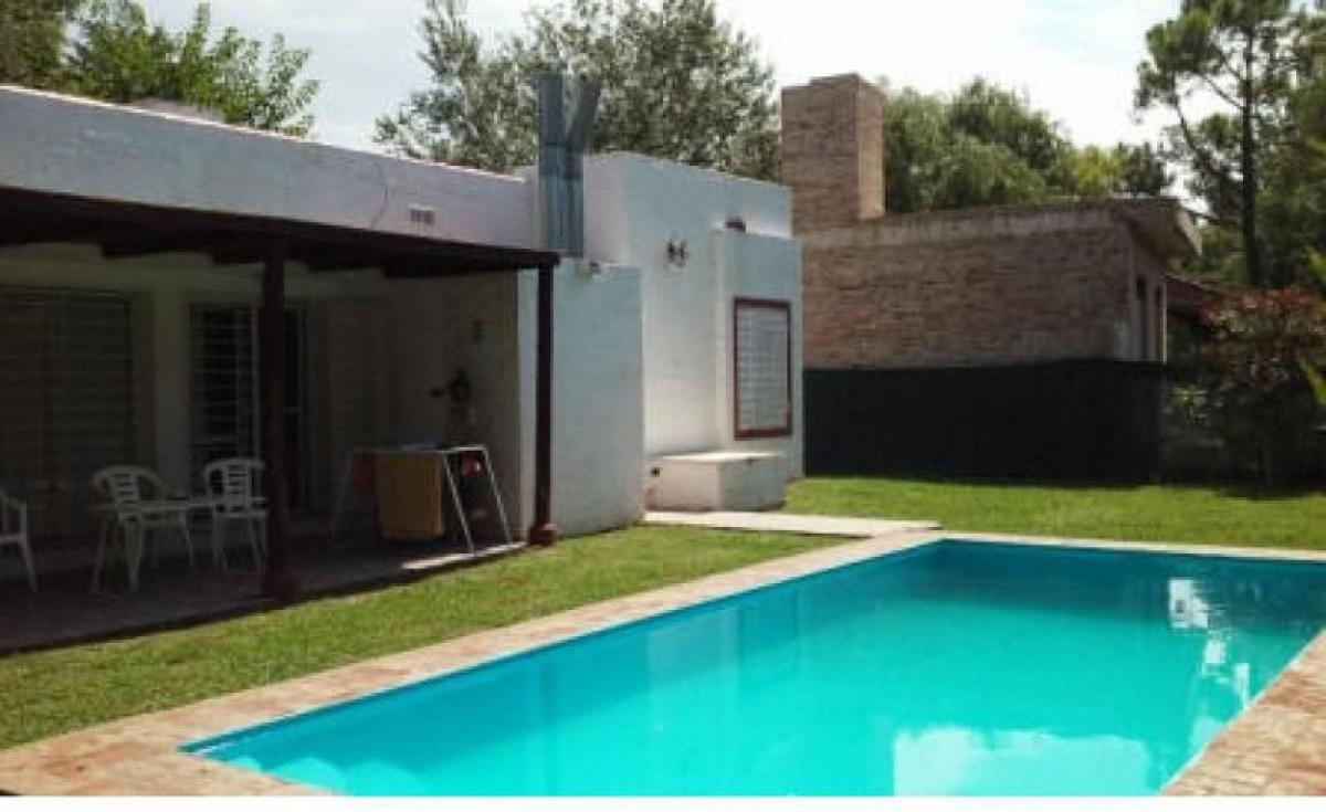 2 bedrooms House in Santa Fe, Argentina No. 17238