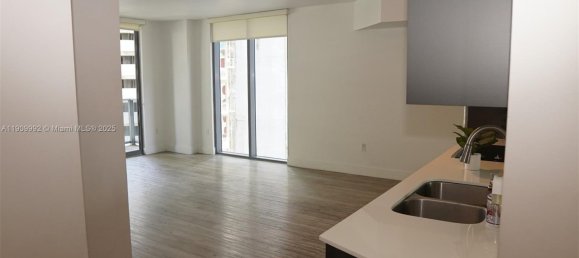 2 Schlafzimmer Gewerbliche Immobilien in Miami, USA, Nr. 615835 14