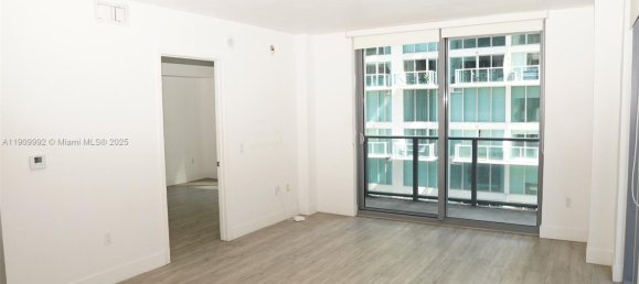 2 Schlafzimmer Gewerbliche Immobilien in Miami, USA, Nr. 615835 16