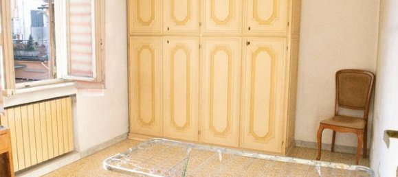 5 rooms Apartment in Viareggio, Italy No. 42902 10