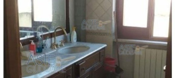 5 rooms Apartment in Velletri, Italy No. 292305 42
