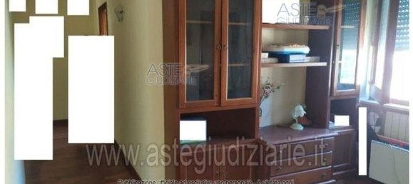 5 rooms Apartment in Velletri, Italy No. 292305 16