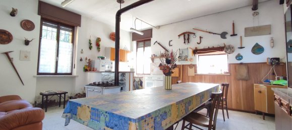 Casa de 3 habitaciónes en Sanfront, Italy No. 289982 10