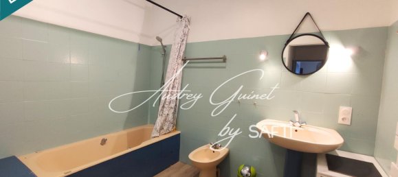 Casa de 5 dormitorios en Charente, France No. 339601 11