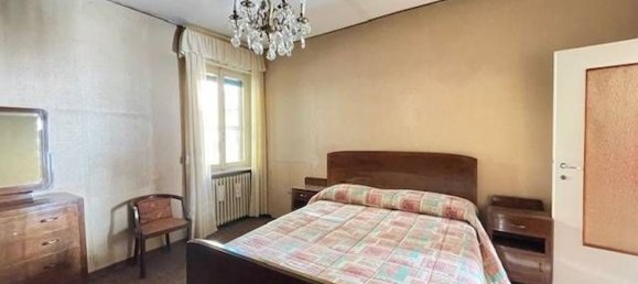 Квартира с 5 комнатами в Ведано Олона, Италия № 137721 7