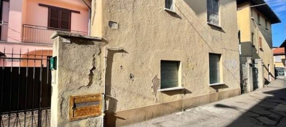 Квартира с 5 комнатами в Ведано Олона, Италия № 137721 31