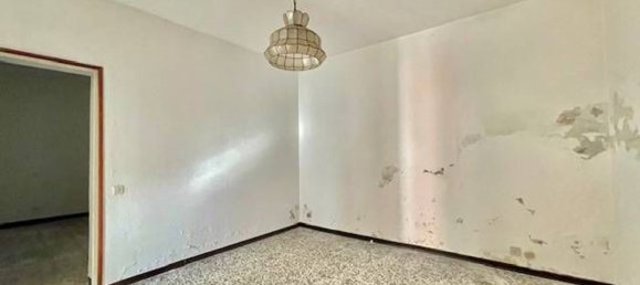 Квартира с 5 комнатами в Ведано Олона, Италия № 137721 14