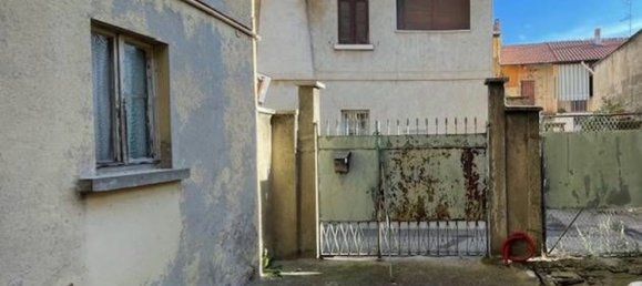 Квартира с 5 комнатами в Ведано Олона, Италия № 137721 28