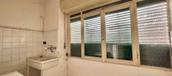 Квартира с 5 комнатами в Ведано Олона, Италия № 137721 17