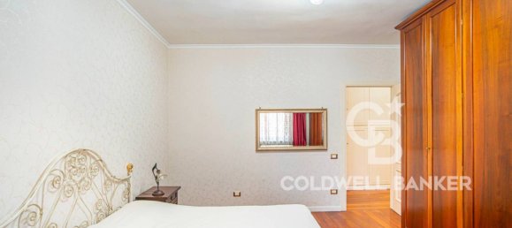 2 bedrooms Apartment in Rome, Italy No. 264447 12