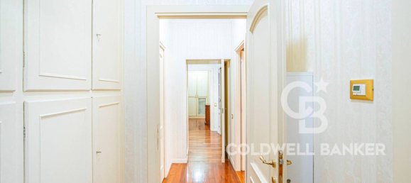 2 bedrooms Apartment in Rome, Italy No. 264447 19