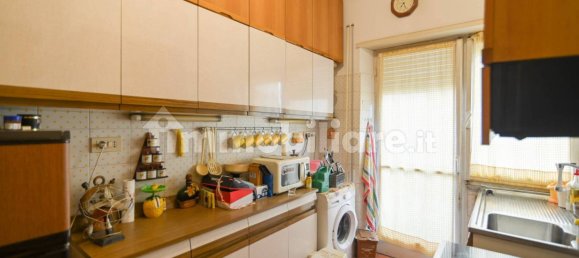 Apartamento de 2 dormitorios en Rome, Italy No. 12657 21