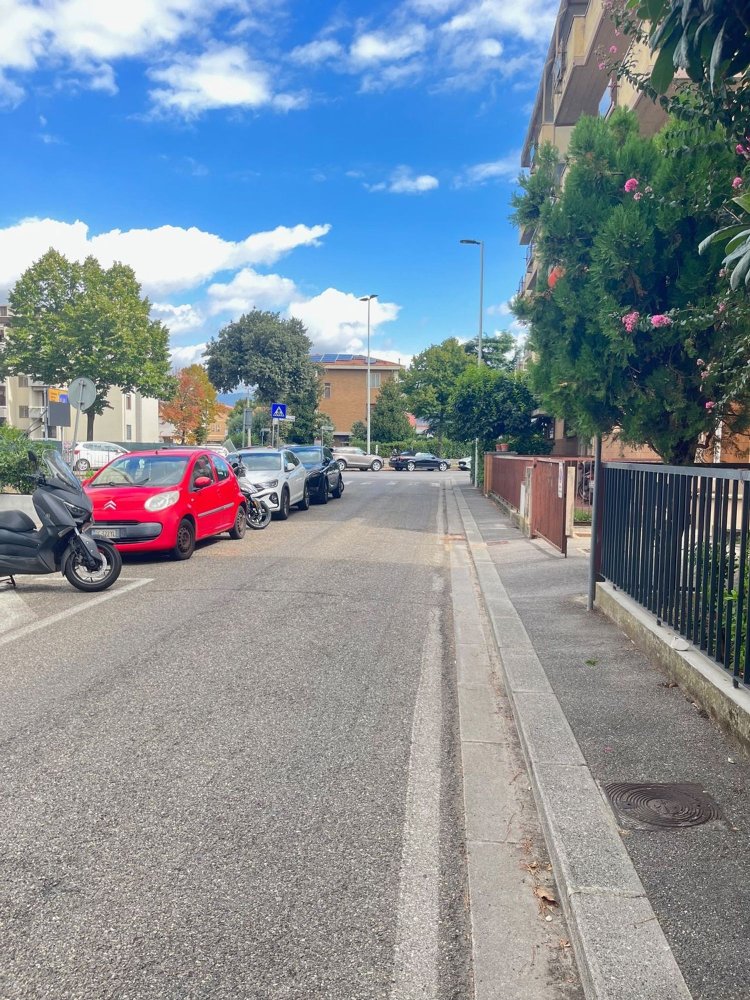 4 bedrooms Apartment in Florence, Italy No. 362759