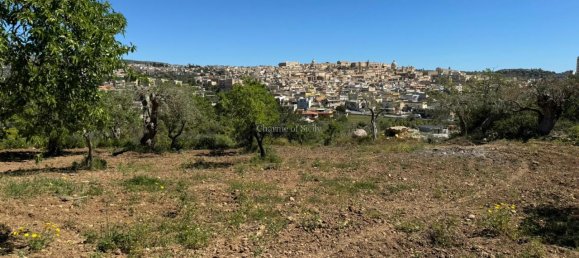 19857m² Land in Noto, Italy No. 229356 2
