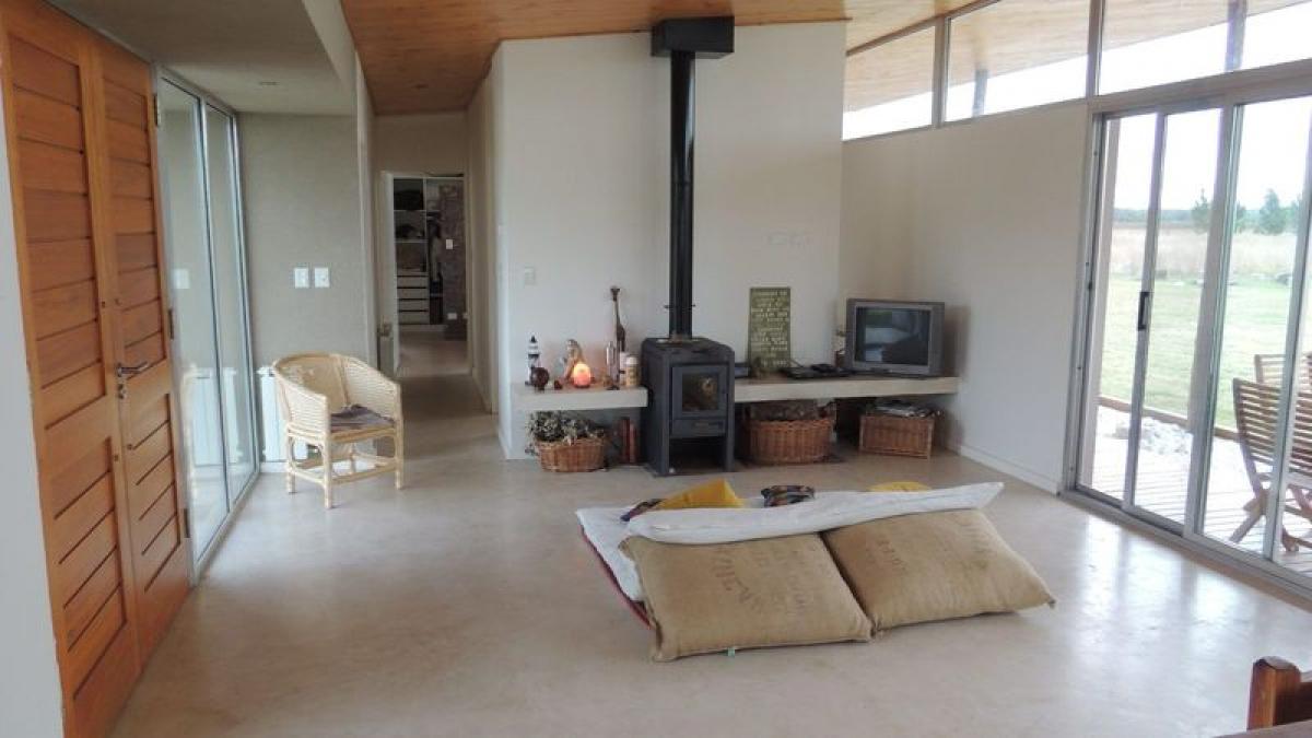 2 bedrooms Farm in Buenos Aires, Argentina No. 114260