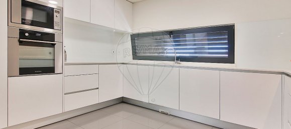 5 غرف نوم فيلا في Porto, Portugal رقم 22141 8