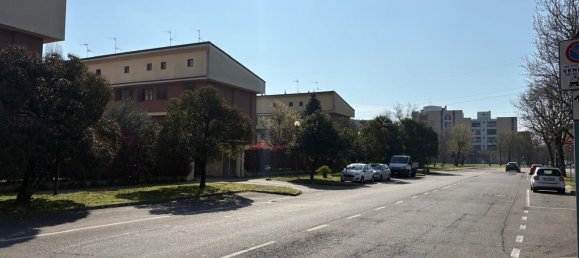 2 rooms Apartment in Buccinasco, Italy No. 4395 12