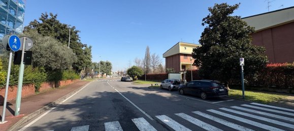 2 rooms Apartment in Buccinasco, Italy No. 4395 22