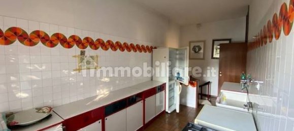 Вилла с 4 спальнями в Верона, Италия № 119191 19