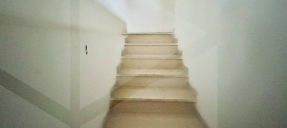 Дом с 2 комнатами в Чериньола, Италия № 21211 4