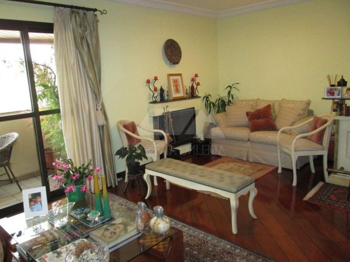 Apartamento de 4 dormitorios en Sao Paulo, Brazil No. 584814