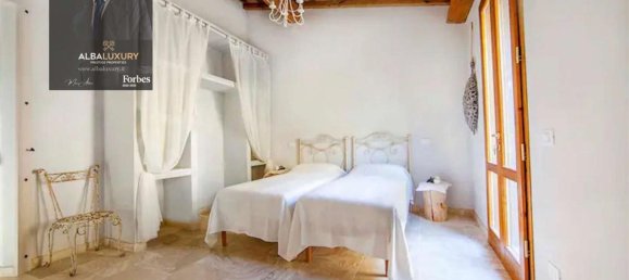 6 bedrooms Villa in Portoferraio, Italy No. 518 12