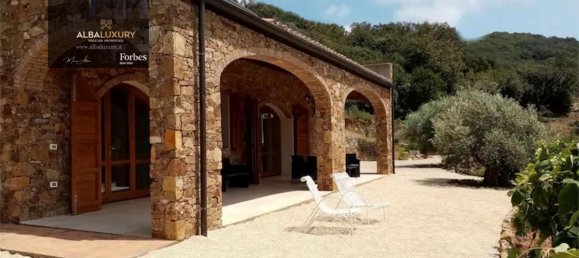 6 bedrooms Villa in Portoferraio, Italy No. 518 10