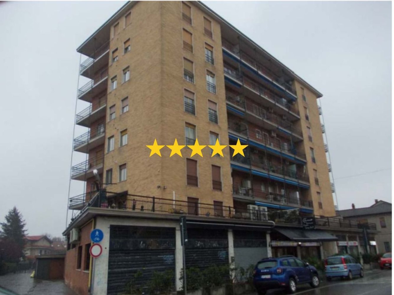 Apartamento de 4 divisões em Limbiate, Italy N.º 183989