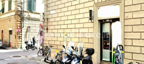 2 rooms Commercial property in Florence, Italy No. 210111 31