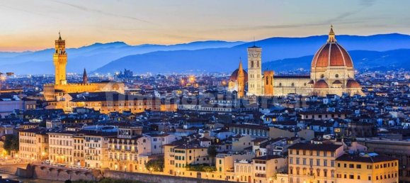 2 rooms Commercial property in Florence, Italy No. 210111 12