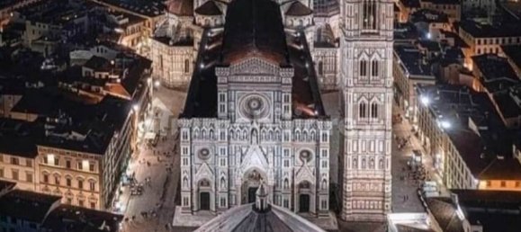 2 rooms Commercial property in Florence, Italy No. 210111 8