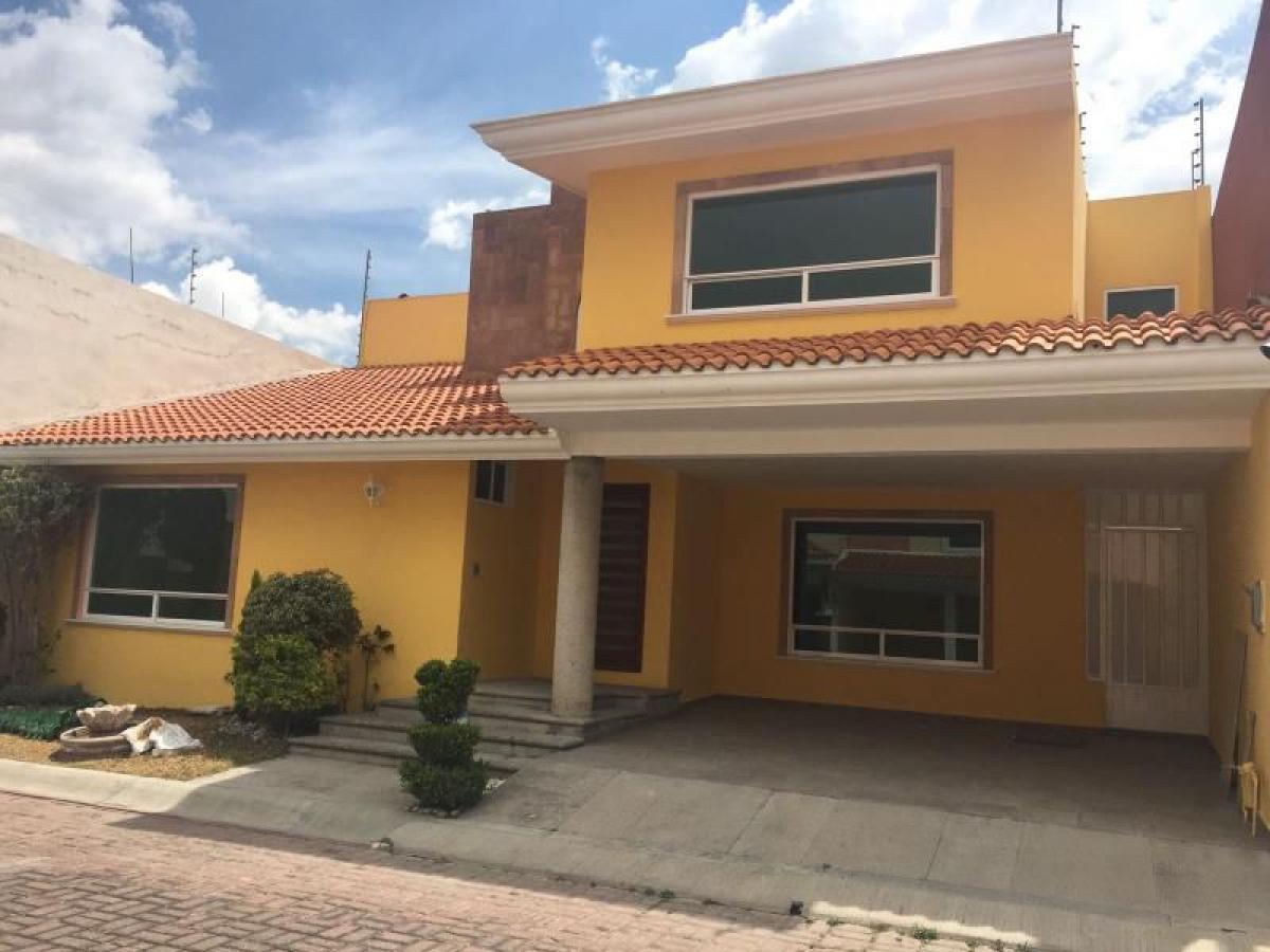 Casa de 3 dormitorios en Puebla, Mexico No. 184375