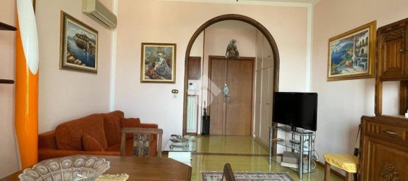 1 bedroom Apartment in Lecce, Italy No. 319246 3