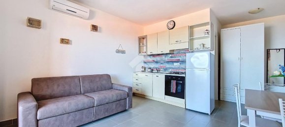 Studio in Trinità d'Agultu e Vignola, Italy No. 264003 7