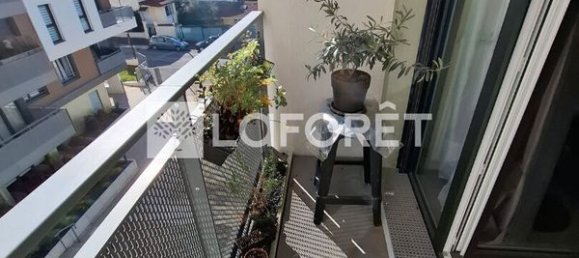 Apartamento de 1 dormitorio en Cachan, France No. 121322 3