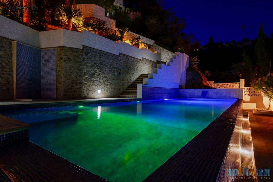 Casa T3 em Nerja, Spain N.º 9924